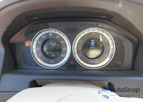 2012 Volvo Xc60 3.2/3.2 Platinum/3.2 Premier/3.2 Premier Plus z USA, uszkodzony, nr VIN YV4952DL6C2342972